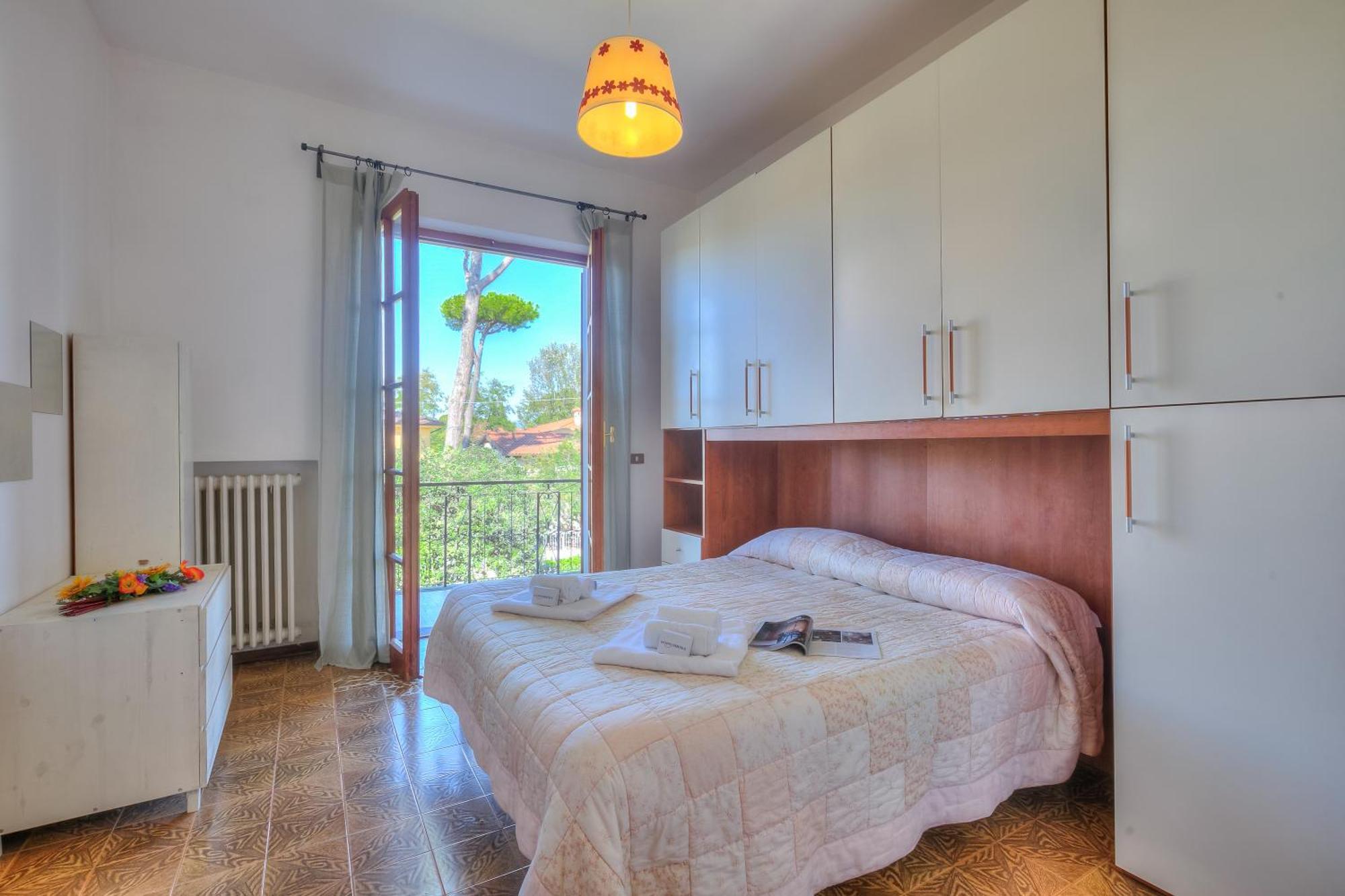 Casa Maddalena Al Mare 600M From Sea - Happy Rentals Marina di Pietrasanta Exterior photo